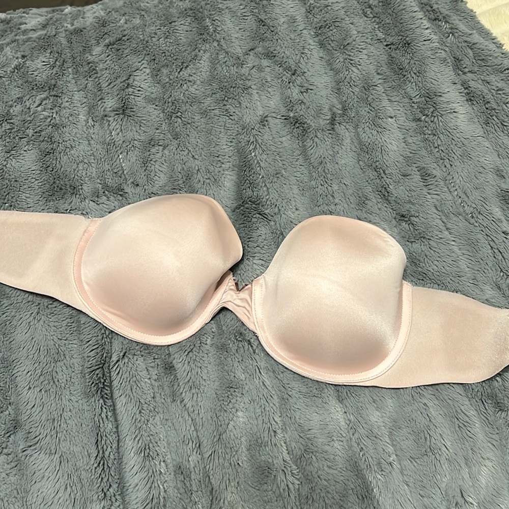 Women’s Strapless Bra